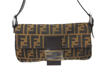 Load image into Gallery viewer, 新品同様品 FENDI フェンディ ズッカ柄 マンマバケット ワンショルダーバッグ ブラウン コットンキャンバス レザー 中古 57204