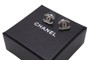 CHANEL シャネル ピアス 両耳 ココマーク 07V刻印 2007年 定番モデル ラインストーン SV シルバー 2g レディース 美品 中古 57207