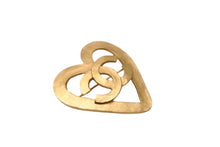Load image into Gallery viewer, CHANEL シャネル ブローチ ハートモチーフ ココマーク 95P刻印 1995年 スプリングコレクション GP ゴールド金具 美品 中古 5720