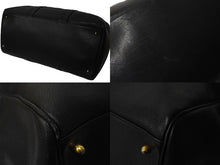 Load image into Gallery viewer, CHANEL シャネル ボストンバッグ キャビアスキン ブラック 3番台 ココマーク ゴールド金具 鞄 ロゴ 良品 中古 57211