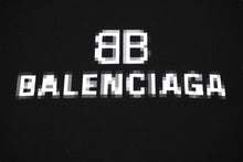 画像をギャラリービューアに読み込む, BALENCIAGA バレンシアガ ピクセルロゴ オーバーサイズ Tシャツ 21AW ブラック コットン M 612966 TKV17 美品 中古 57255
