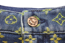 Load image into Gallery viewer, 極美品 LOUIS VUITTON ルイヴィトン ショートパンツ RM231 YM4 HOD77WYM4 ブルー マルチカラー ゴールド金具 サイズ40 中古 57262