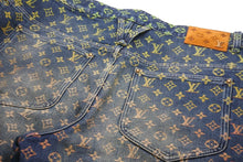 Load image into Gallery viewer, 極美品 LOUIS VUITTON ルイヴィトン ショートパンツ RM231 YM4 HOD77WYM4 ブルー マルチカラー ゴールド金具 サイズ40 中古 57262