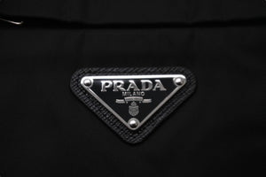 新品同様 PRADA プラダ マフラー リナイロン トライアングルロゴ ブラック ウール UMS354 中古 57316