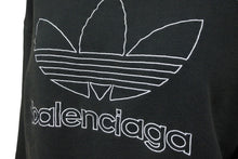 画像をギャラリービューアに読み込む, BALENCIAGA × adidas バレンシアガ アディダス サイプレス ロゴ スウェット 22年 グリーン キッズ 731822 サイズ10 美品 中古 57317