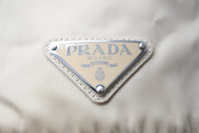 Load image into Gallery viewer, PRADA プラダ RE-NYLON バケットハット ロゴ プレート ナイロン 帽子 1HC137 ベージュ サイズL 美品 中古 57326