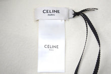 Load image into Gallery viewer, 新品同様 CELINE セリーヌ クラウンレスハット 帽子 ブランドロゴ 2AUV3749Q 毛 ホワイト ブラック ユニセックス L 中古 57328
