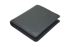 良品 ルイヴィトン タイガ ポルト ビエ 3カルト クレディ