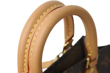 Load image into Gallery viewer, 極美品 LOUIS VUITTON ルイヴィトン ショルダーバッグ M81295 プティットサックプラ モノグラム ブラウン ゴールド金具 中古 57362