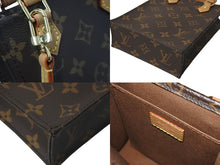 Load image into Gallery viewer, 極美品 LOUIS VUITTON ルイヴィトン ショルダーバッグ M81295 プティットサックプラ モノグラム ブラウン ゴールド金具 中古 57362