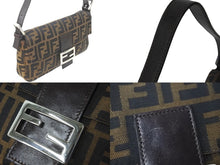 画像をギャラリービューアに読み込む, FENDI フェンディ ハンドバッグ アクセサリー ポーチ ズ柄ッカ マンマバケット ブラウン シルバー 美品 中古 57394 