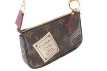 Load image into Gallery viewer, LOUIS VUITTON ルイヴィトン ポーチ M63798 ミニポシェッモノグラム トラベルコレクション ゴールド金具 美品 中古 57399