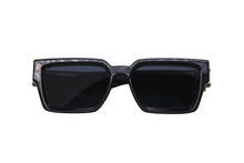 Load image into Gallery viewer, LOUIS VUITTON ルイヴィトン サングラス Z1165E 1.1 ミリオネア ブラック 58□17 145 ゴールド金具 美品 中古 57402