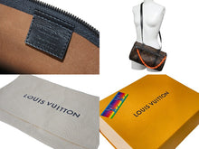 Load image into Gallery viewer, 極美品 LOUIS VUITTON ルイヴィトン ショルダーバッグ ミニ ポロション M44479 ヴァージル ブラウン ブラック オレンジ 中古 57422