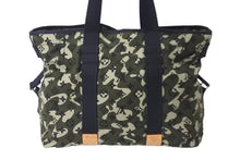 Load image into Gallery viewer, LOUIS VUITTON ルイヴィトン 村上隆 トレイ モノグラモフラージュ 迷彩 トートバッグ M95783 美品 中古 57454