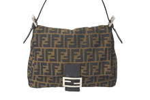 Load image into Gallery viewer, FENDI フェンディ ショルダーバッグ マンマバケット ズッカ柄 キャンバス ブラウン シルバー金具 美品 中古 57469