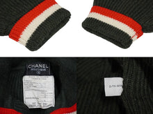 Load image into Gallery viewer, CHANEL シャネル ニット セーター ココマーク カーキ オリーブ ウール プルオーバー ワッペン 美品 中古 57482