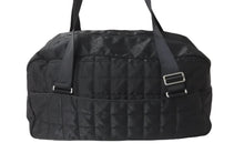 Load image into Gallery viewer, CHANEL シャネル スポーツライン ボストンバッグ ココマーク ナイロン チョコバーステッチ ブラック 10番台 美品 中古 57487