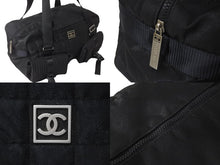 Load image into Gallery viewer, CHANEL シャネル スポーツライン ボストンバッグ ココマーク ナイロン チョコバーステッチ ブラック 10番台 美品 中古 57487