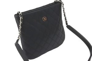CHANEL シャネル ココマーク ミニショルダーバッグ キルティング 19番台 カーフ ブラック シルバー金具 美品 中古 57491