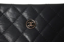 Load image into Gallery viewer, CHANEL シャネル ココマーク ミニショルダーバッグ キルティング 19番台 カーフ ブラック シルバー金具 美品 中古 57491