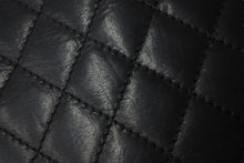 Load image into Gallery viewer, CHANEL シャネル ココマーク ミニショルダーバッグ キルティング 19番台 カーフ ブラック シルバー金具 美品 中古 57491