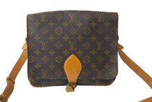 Load image into Gallery viewer, LOUIS VUITTON ルイヴィトン ショルダーバッグ M51253 カルトシエール モノグラム ブラウン ゴールド金具 良品 中古 57525