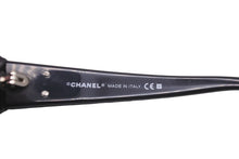 Load image into Gallery viewer, CHANEL シャネル ココマーク サングラス ブラック 57☐18 130 5101 ロゴ アイウェア 小物 メガネ 眼鏡 良品 中古 57545