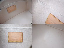 Load image into Gallery viewer, LOUIS VUITTON ルイヴィトン 化粧ポーチ ポシェット・コスメティック PM モノグラム M47515 ゴールド金具 美品 中古 57549