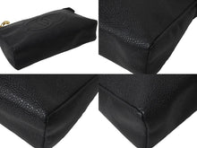 Load image into Gallery viewer, CHANEL シャネル ポーチ 化粧ポーチ キャビアスキン ココマーク 4番台 ブラック ゴールド金具 美品 中古 57551