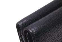 Load image into Gallery viewer, GUCCI グッチ 三つ折り財布 ウォレット 474746 CAO0G 5729 GGマーモント ダブルGロゴ レザー ブラック ゴールド 美品 中古 57552