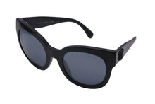 Load image into Gallery viewer, CHANEL シャネル サングラス アイウェア ココマーク ウェリントン型 53□23 140 プラスチック ブラック シルバー 美品 中古 57611