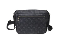 Load image into Gallery viewer, LOUIS VUITTON ルイヴィトン ショルダーバッグ M44000 モノグラムエクリプスキャンバス ブラック シルバー金具 美品 中古 57620