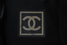 Load image into Gallery viewer, CHANEL シャネル ボストンバッグ スポーツライン 8番台 ココマーク ブラック ナイロン ブラック金具 美品 中古 57629