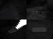 Load image into Gallery viewer, CHANEL シャネル ボストンバッグ スポーツライン 8番台 ココマーク ブラック ナイロン ブラック金具 美品 中古 57629