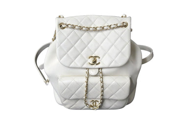 CHANEL シャネル チェーンリュック デイパック ココマーク AS2908 マトラッセ ラムスキン ホワイト ゴールド金具 美品 中古 57632