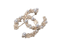 Load image into Gallery viewer, 極美品 CHANEL シャネル ブローチ ココマーク No.5 ストーン パール 星 クローバー A21V刻印 フランス製 GP ゴールド 中古 57633