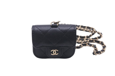 CHANEL シャネル AIR PODS ケース ココマーク マトラッセ AP1739 31番台 キャビアスキン ブラック ゴールド金具 美品 中古 57639