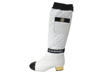 Load image into Gallery viewer, 極美品 CHANEL シャネル ロングブーツ ココマーク 2WAY G38428Y55553 ホワイト サイズ38 ゴールド金具 中古 57641