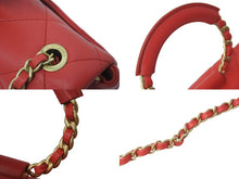 Load image into Gallery viewer, 極美品 CHANEL シャネル マトラッセ 2WAY チェーン ショルダーバッグ レッド 29番台 ラムスキン ココマーク 中古 57650