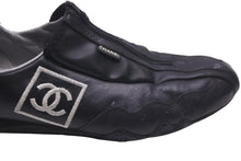 Load image into Gallery viewer, CHANEL シャネル スニーカー スポーツライン ココマーク ブラック サイズ37 レディース 良品 中古 57663