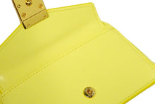 Load image into Gallery viewer, 新品未使用品 MCM エムシーエム カードケース コインケース フラグメントケース MYACSPA01 イエロー ゴールド金具 中古 57764