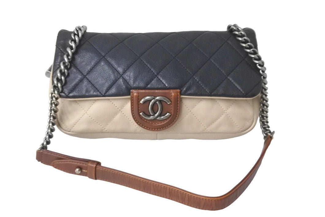 CHANEL シャネル チェーンショルダーバッグ マトラッセ 16番台 ブラック ベージュ ブラウン シルバー金具 美品 中古 57806