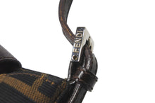 Load image into Gallery viewer, FENDI フェンディ ハンドバッグ マンマバケット アクセサリーポーチ ポーチ ミニポーチ ズッカ柄 総柄 26673 美品 中古 57817
