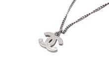 Load image into Gallery viewer, 極美品 CHANEL シャネル ネックレス ラインストーン ココマーク 10V刻印 シルバー GP 中古 57833
