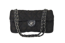 Load image into Gallery viewer, 極美品 CHANEL シャネル ニュートラベル チェーンショルダーバッグ 10番台 ブラック ブラウン シルバー金具 中古 57836