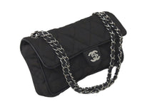 Load image into Gallery viewer, 極美品 CHANEL シャネル ニュートラベル チェーンショルダーバッグ 10番台 ブラック ブラウン シルバー金具 中古 57836