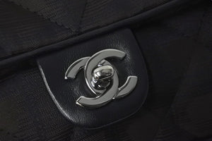 極美品 CHANEL シャネル ニュートラベル チェーンショルダーバッグ 10番台 ブラック ブラウン シルバー金具 中古 57836