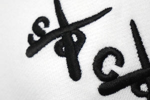 極美品 Sacai サカイ パーカー スウェット 21-0283S 21AW×KAWS Embroidery Hoodie カウズロゴ プルオーバー ホワイト 中古 57904