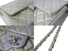 Load image into Gallery viewer, CHANEL シャネル チェーンショルダーバッグ ミニマトラッセ メタリック シルバー グリーン シルバー金具 美品 中古 57962